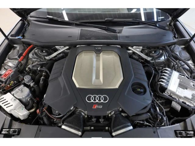 Audi RS6 Avant Performance Quattro