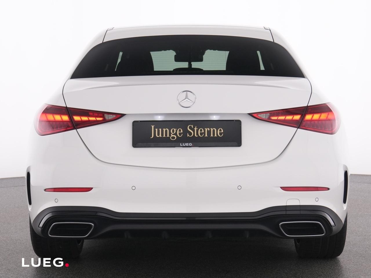 Mercedes-Benz C 180 AMG Line Sedan