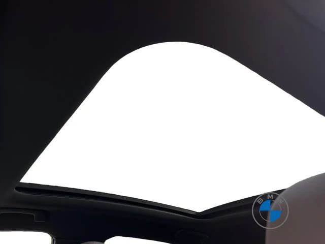 BMW 520 520i M-Sport Sedan