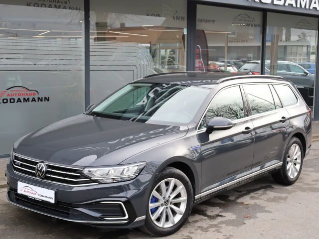 Volkswagen Passat GTE Variant