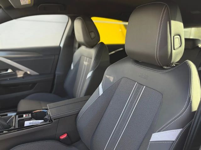 Opel Astra GS-Line Grand Sport Turbo