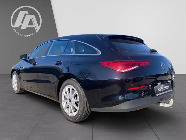Mercedes-Benz CLA 200 CLA 200 d Shooting Brake
