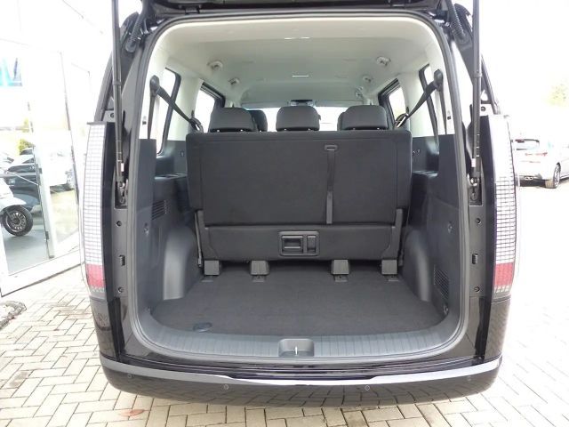 Hyundai Staria Trend