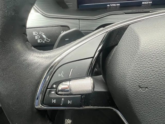 Skoda Superb Ambition Combi