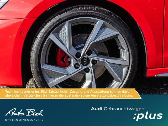 Audi A3 35 TFSI S-Line S-Tronic Sedan