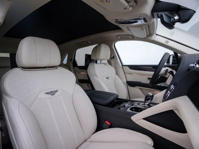 Bentley Bentayga Speed / Akrapovic Titan Auspuffanlage