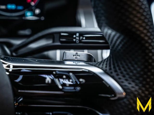 Mercedes-Benz C 180 Sedan