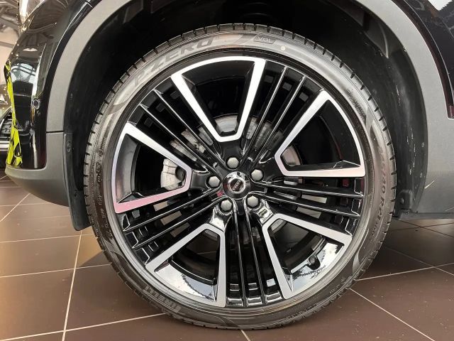 Volvo XC40 Dark Ultra