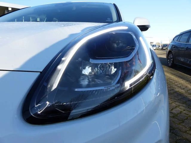 Ford Puma EcoBoost Titanium