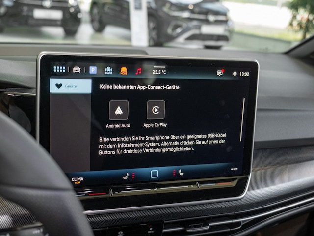 Volkswagen Golf DSG R-Line Variant