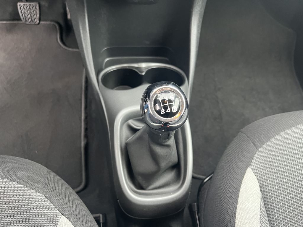 Toyota Aygo 5-deurs Play X-play