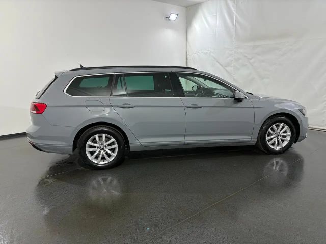 Volkswagen Passat 2.0 TDI Business DSG Variant