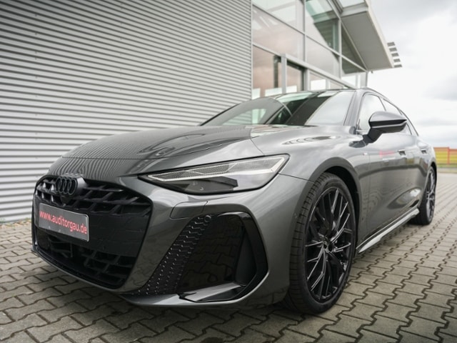 Audi A6 Avant Quattro S-Tronic