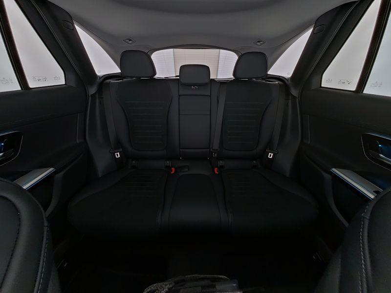 Mercedes-Benz GLC 300 4MATIC AMG Line GLC 300 d