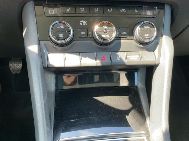 Skoda Karoq 1.5 TSI Clever