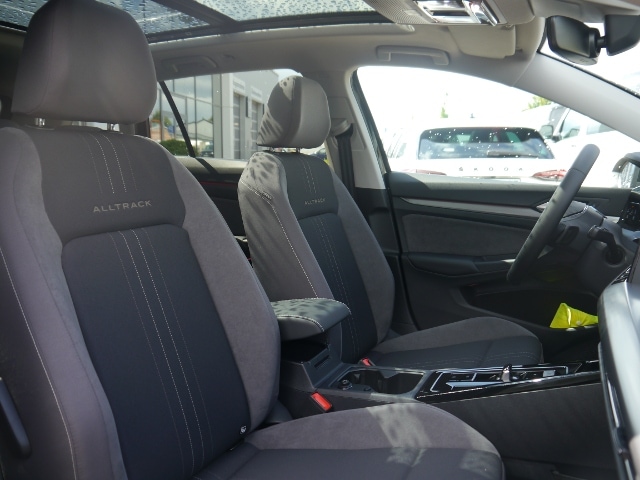 Volkswagen Golf DSG Variant