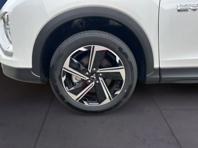 Mitsubishi Eclipse Cross 4WD CVT PHEV