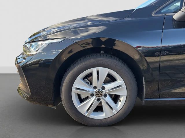 Volkswagen Golf 1.5 TSI Life Variant