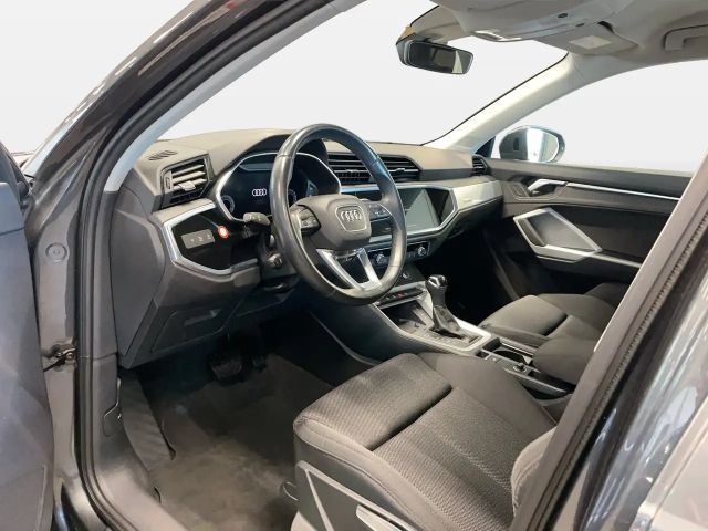 Audi Q3 45 TFSI Quattro S-Line S-Tronic