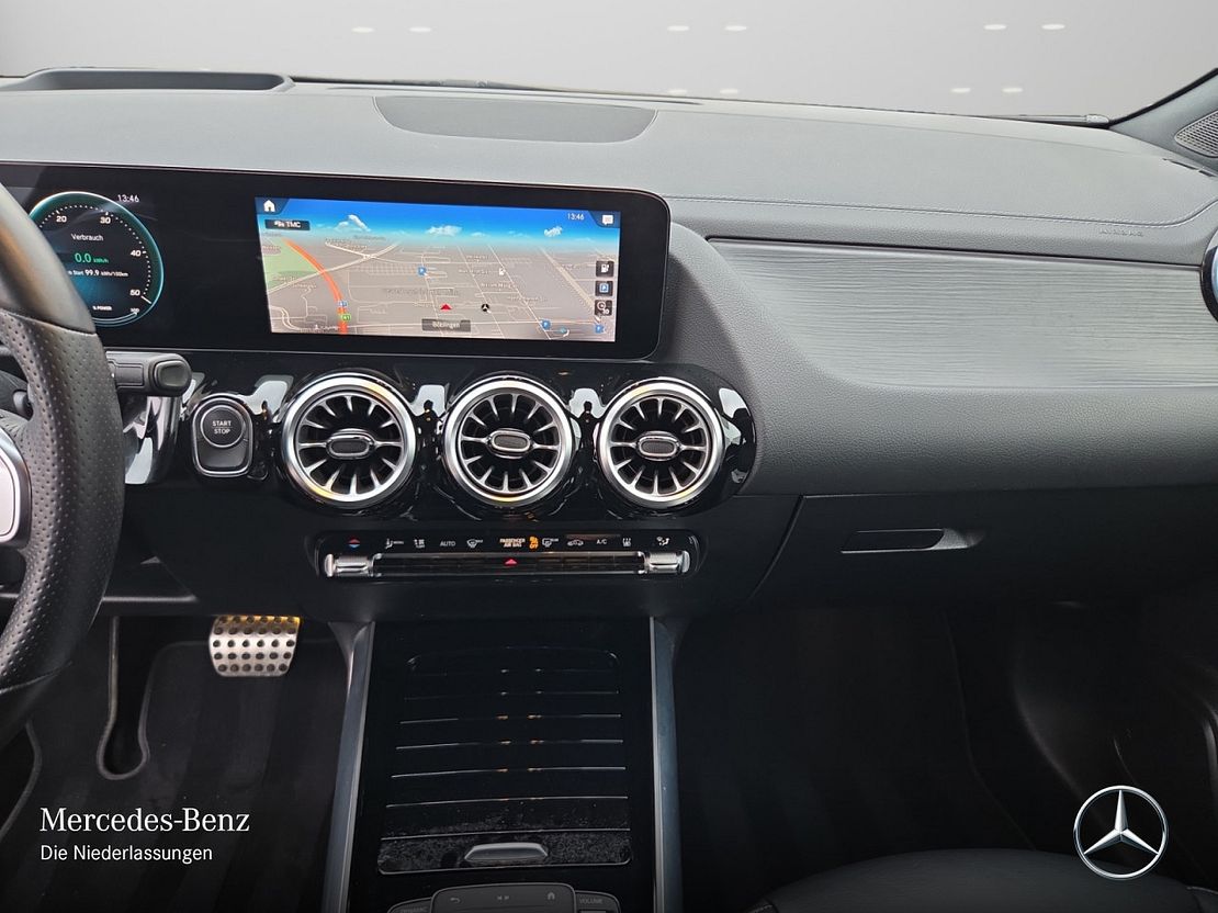 Mercedes-Benz EQA 300 4MATIC