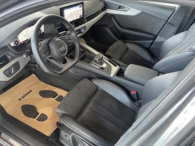 Audi A4 30 TDI Avant S-Tronic