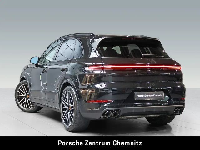 Porsche Cayenne Black Edition E-Hybrid