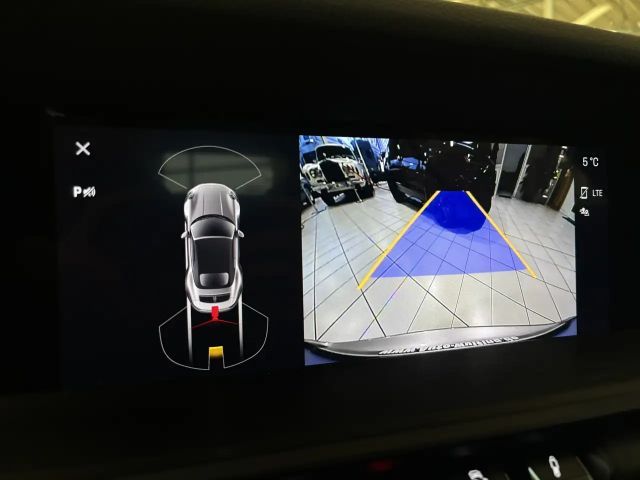 Porsche 911 Cabrio Carrera GTS