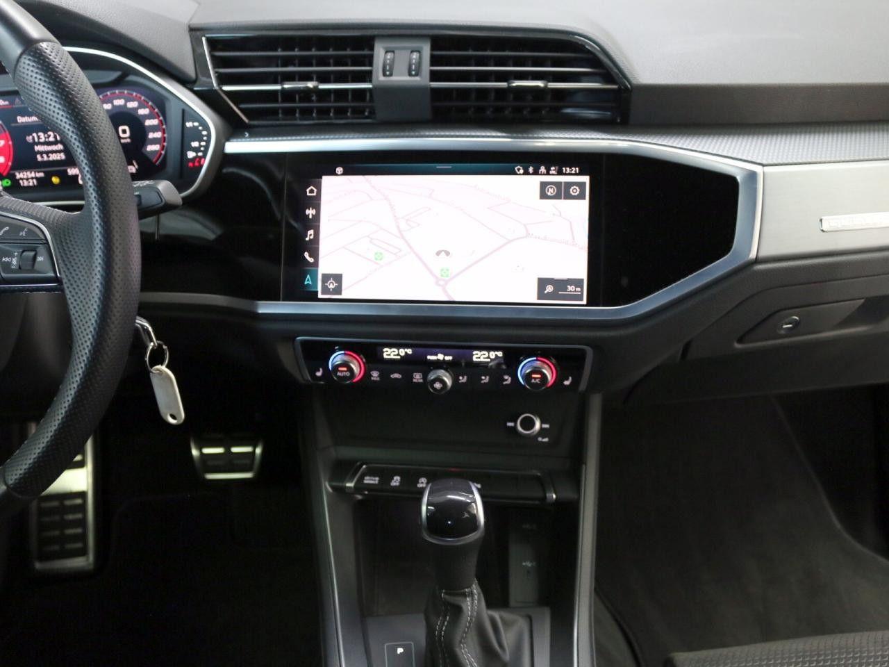 Audi Q3 45 TFSI Quattro S-Line Sportback