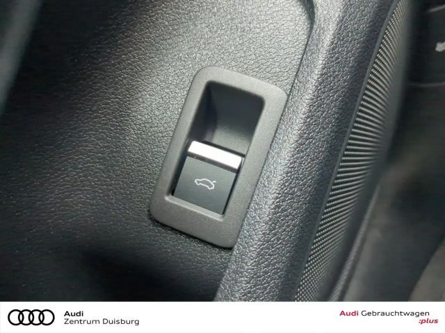 Audi A4 40 TFSI Avant S-Line