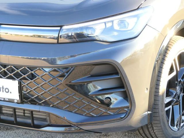 Volkswagen Tiguan DSG R-Line