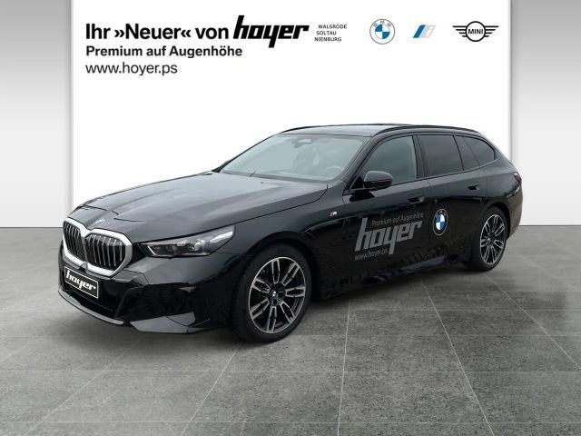 BMW 520 520d M-Sport Touring