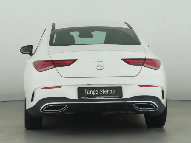 Mercedes-Benz CLA 200 AMG Line CLA 200 d Coupé