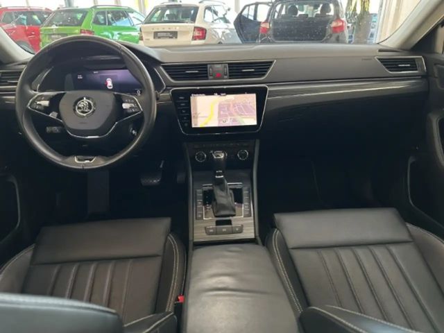 Skoda Superb 2.0 TDI Combi
