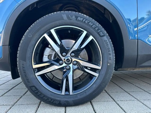 Volvo XC40 Dark Plus