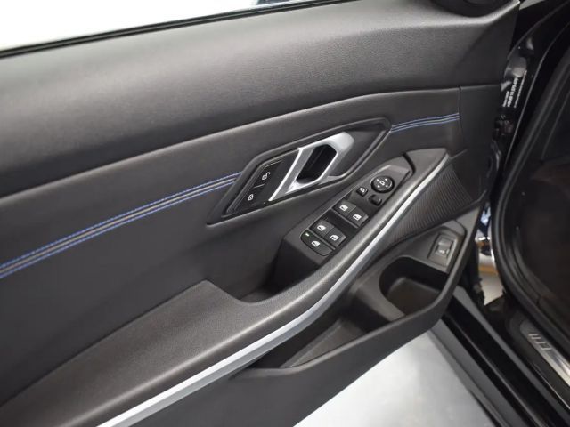 BMW 318 318d M-Sport Touring