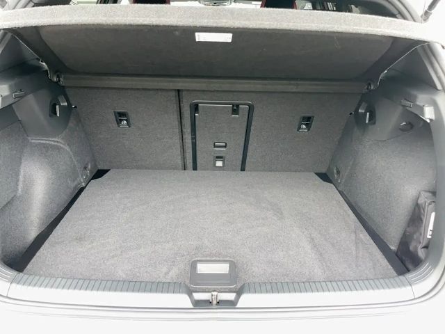 Volkswagen Golf 2.0 TSI GTI