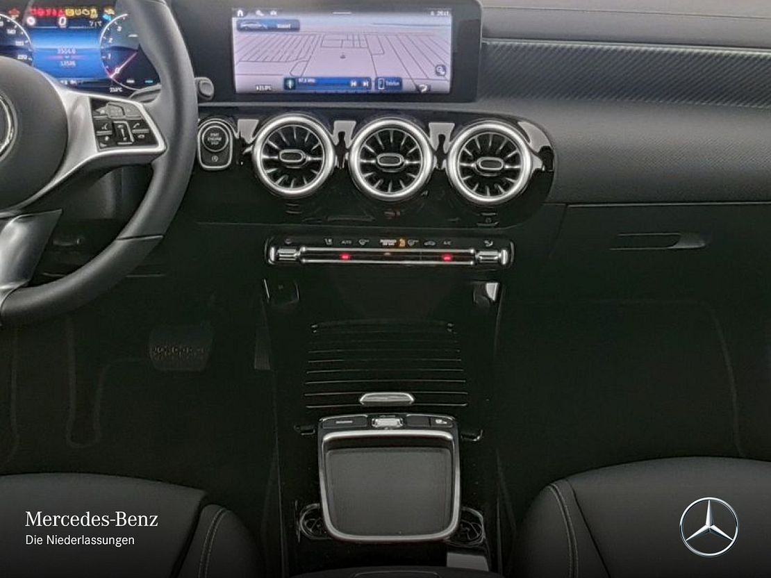 Mercedes-Benz CLA 180 Shooting Brake