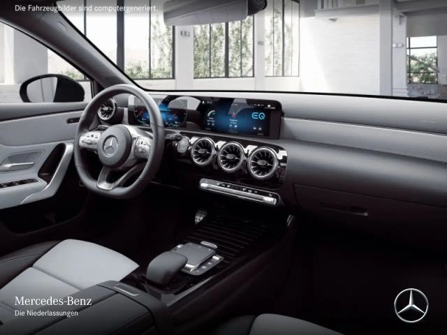 Mercedes-Benz A 250 A 250 e AMG Line