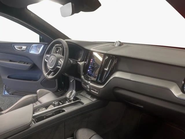 Volvo XC60 AWD Plus T8