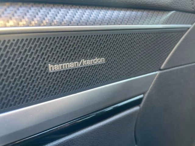 Volkswagen Arteon R-Line