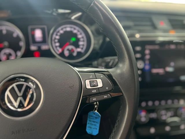 Volkswagen Touran 2.0 TDI Highline