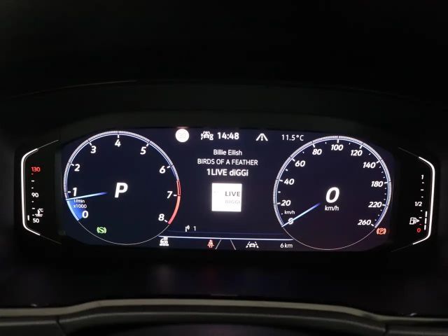 Volkswagen Touran DSG R-Line