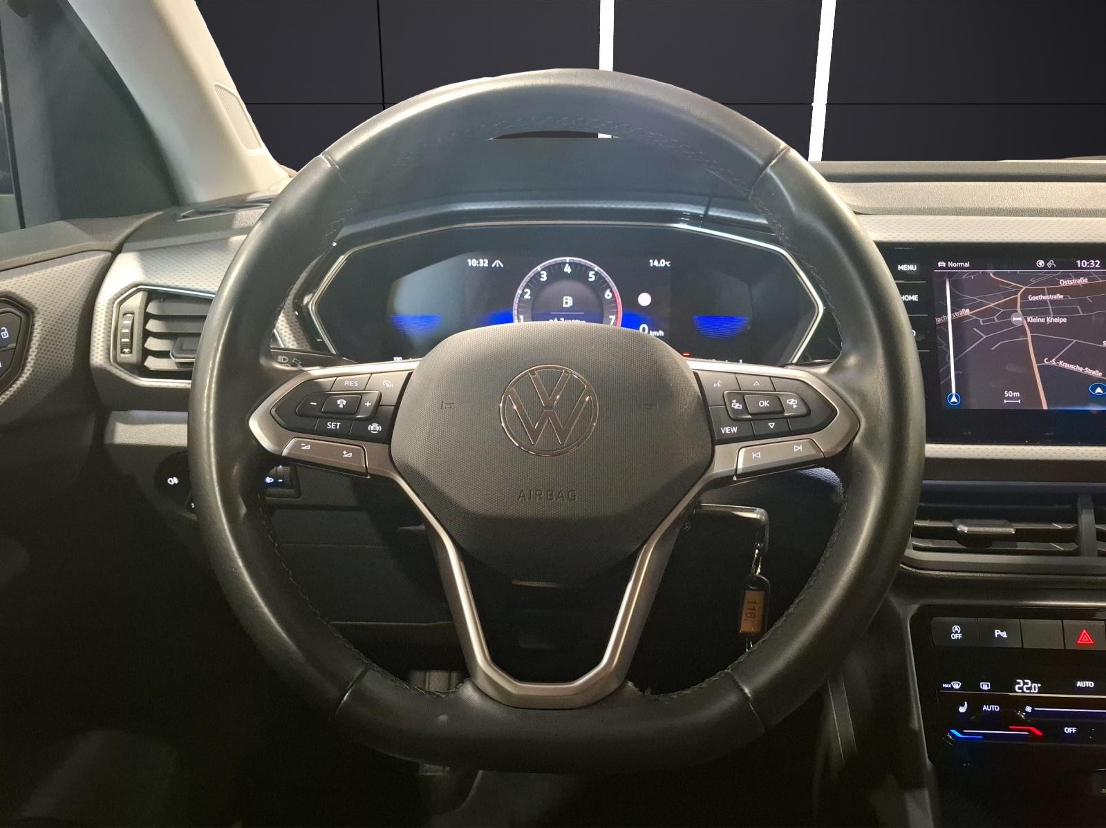 Volkswagen T-Cross TSI Active Navi AID ACC PDC SH LM