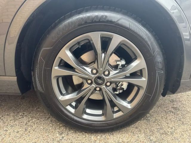 Ford Kuga EcoBoost ST Line