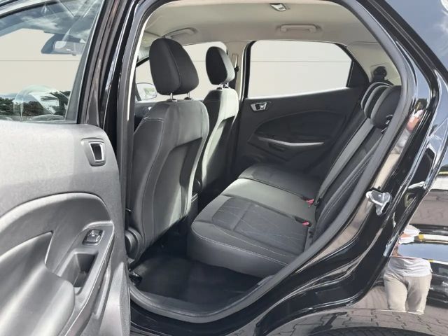 Ford EcoSport Cool & Connect