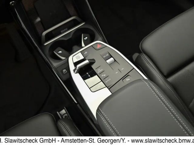 BMW 230 Active Tourer Sedan xDrive