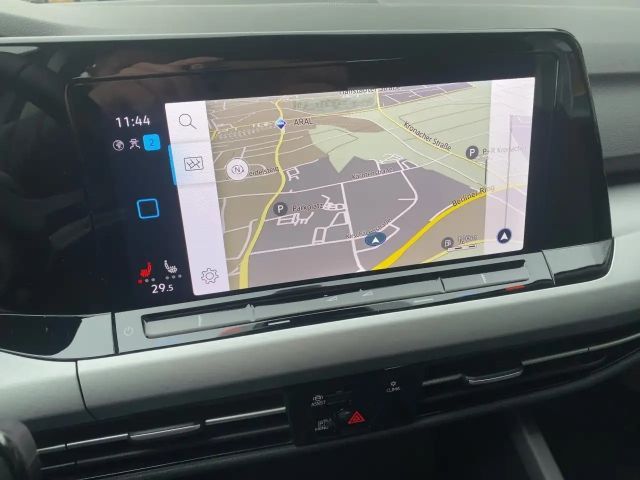 Volkswagen Golf DSG Life