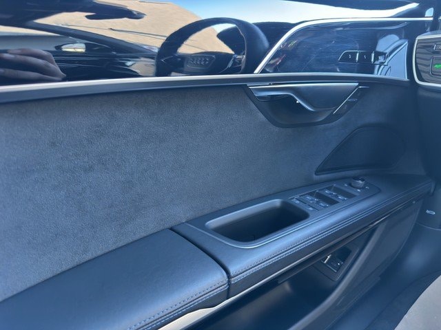 Audi A8 60 TFSI Hybride Quattro