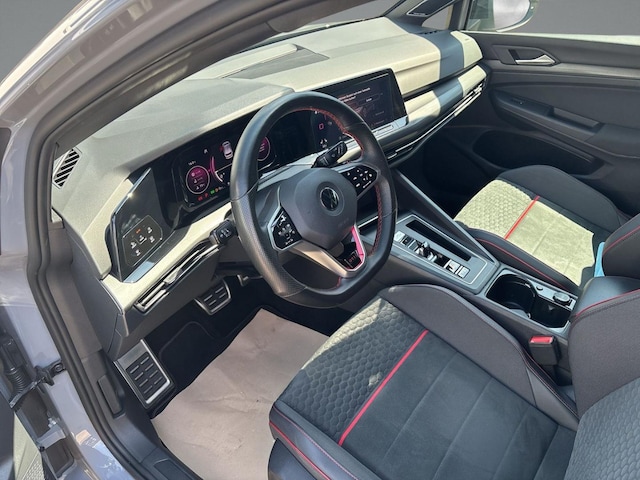 Volkswagen Golf 2.0 TSI DSG GTI