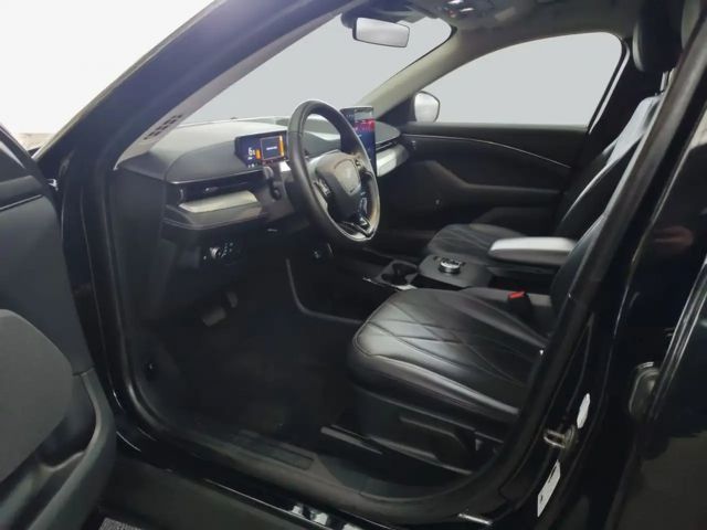 Ford Mustang Mach-E Technologie 1 Paket + Allwetter